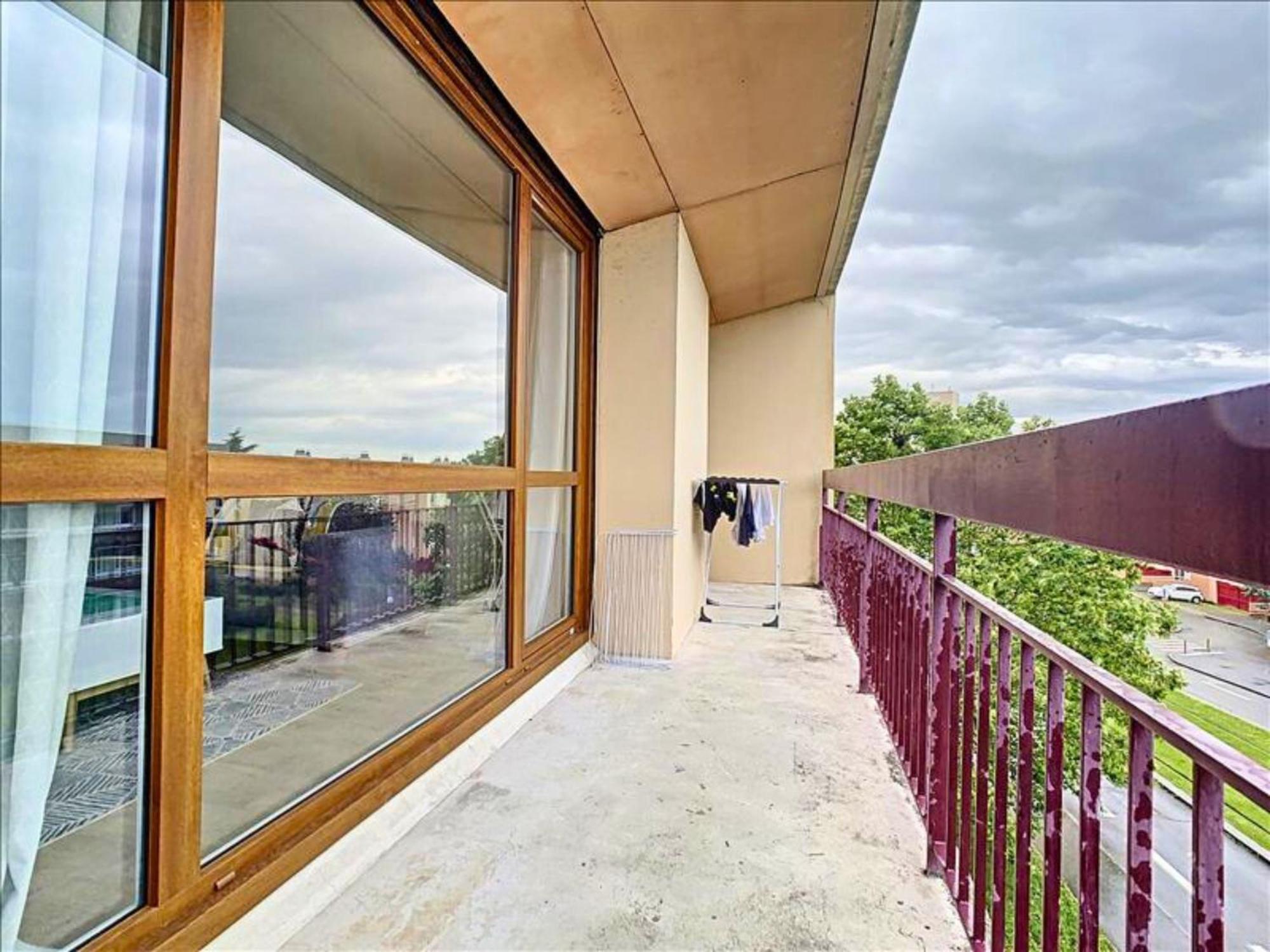 Ideal Groupe - Grands Espaces - 4 Chambres - Parking Gratuit - Proche Centre, Gare & Transports - Wifi - Offre Special De Reduction Jusqu'A -50 Le Mans Exterior photo